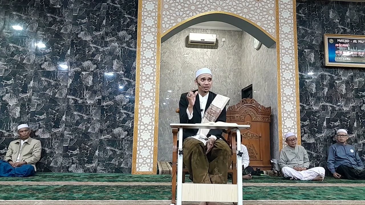 Kajian Sabtu Subuh/Meraih syafaat Al Qur'an/Bersama KH. Fahmi Bahreisy LC/Masjid Al Mu'minun 