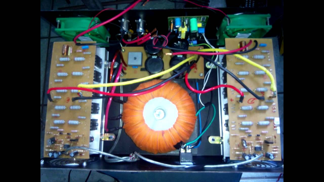 Amplificador 1000 Watts RMS Stereo / Amplifier 1000 Watts RMS stereo