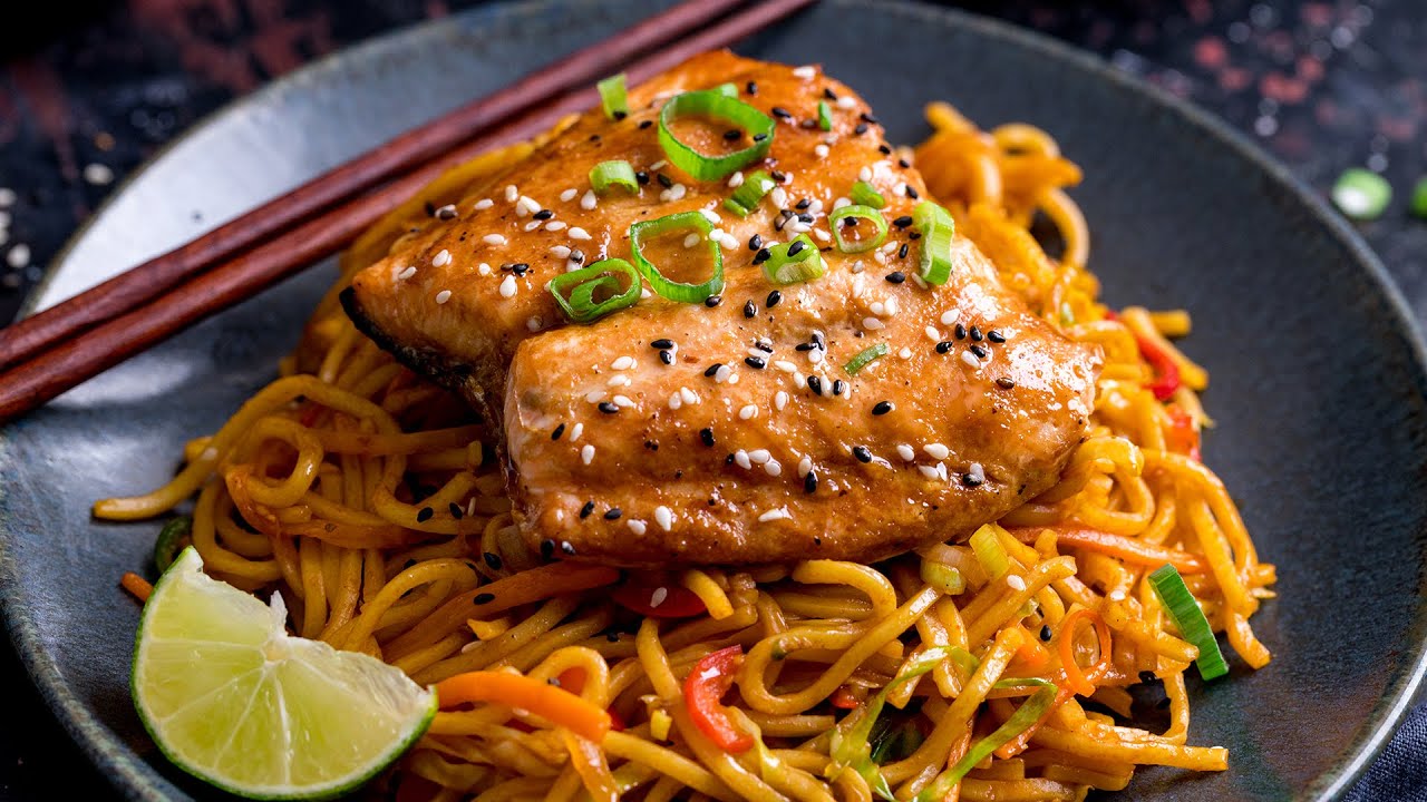 The PERFECT flavour combination for salmon, this is my Asian Salmon with Chilli Lime Noodles