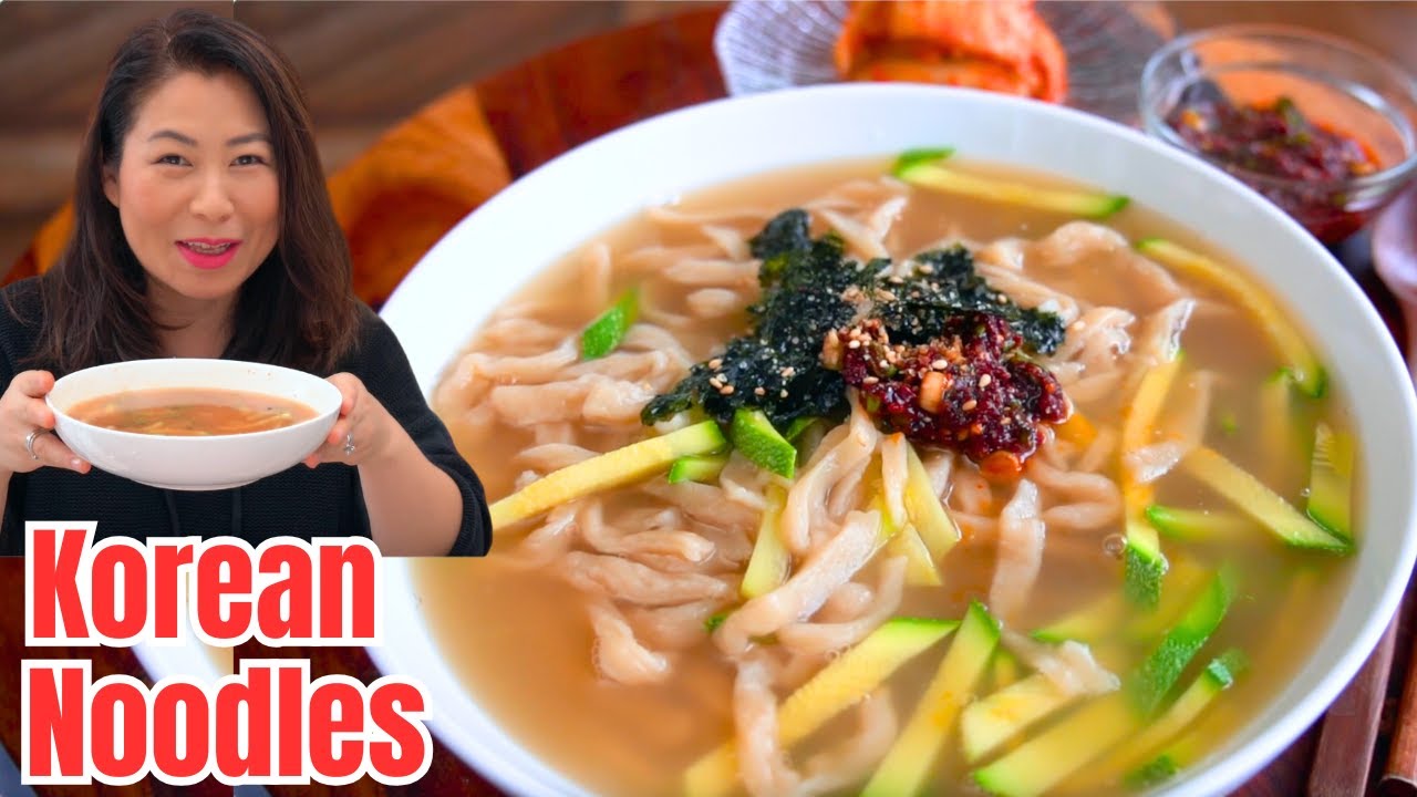 Korea's iconic noodles that all Koreans eat! SIMPLE & DELICIOUS Noodles KalGukSu RECIPE 칼국수