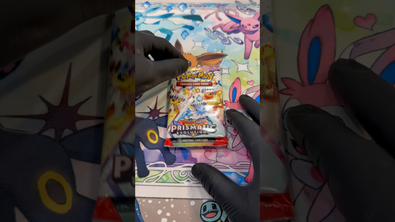We got some prismatic evolutions wish me luck 🙏🫣🫣🤞🏻🤞🏻🎉
