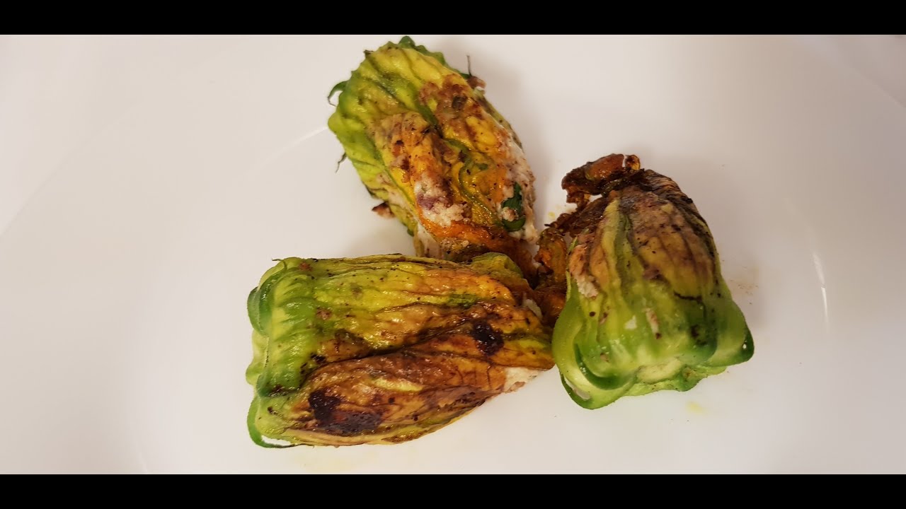 fleurs de courgettes poêlées, recette de fleurs de courgettes farcies à la ricotta et aux cranberry
