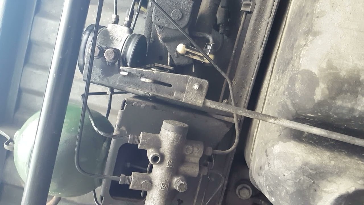 correcteur de hauteur arrière  xantia hdi exclusive