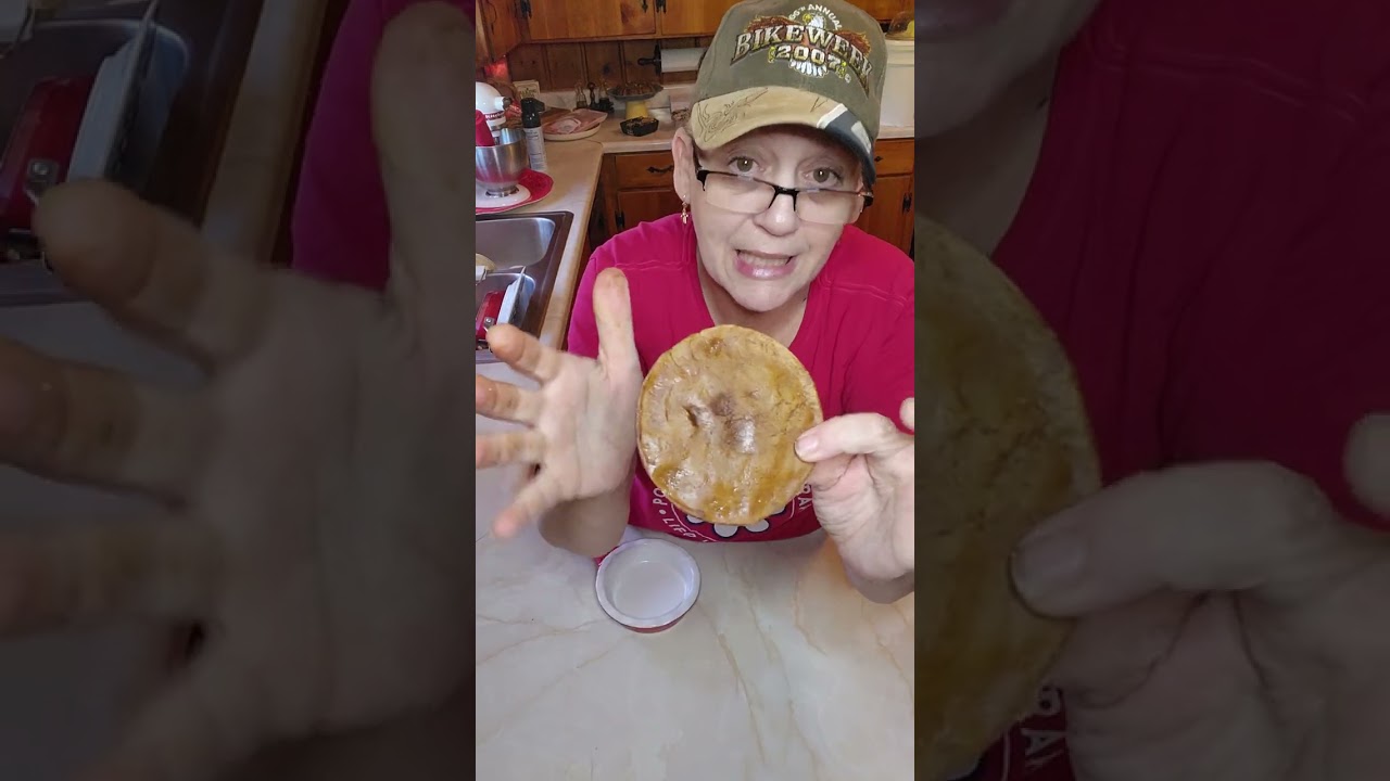 Salt dough crisp