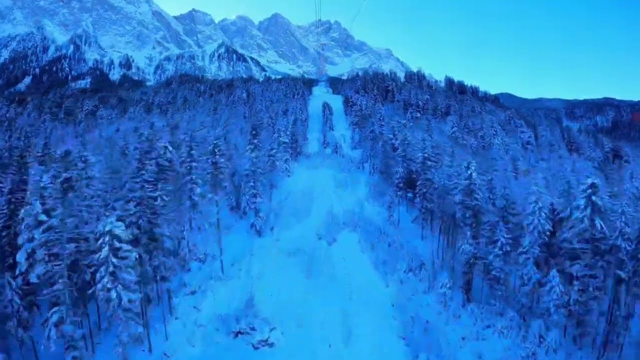 ZUGSPITZE: Bergfahrt mit dem Seilbahn vom Eibsee zum Zugspitzgipfel