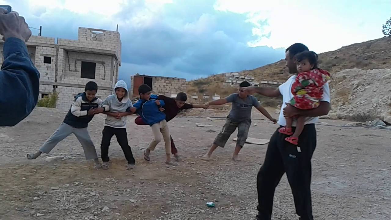 شوفو ابن درعا  نوي شو بطل احمد منير السلام