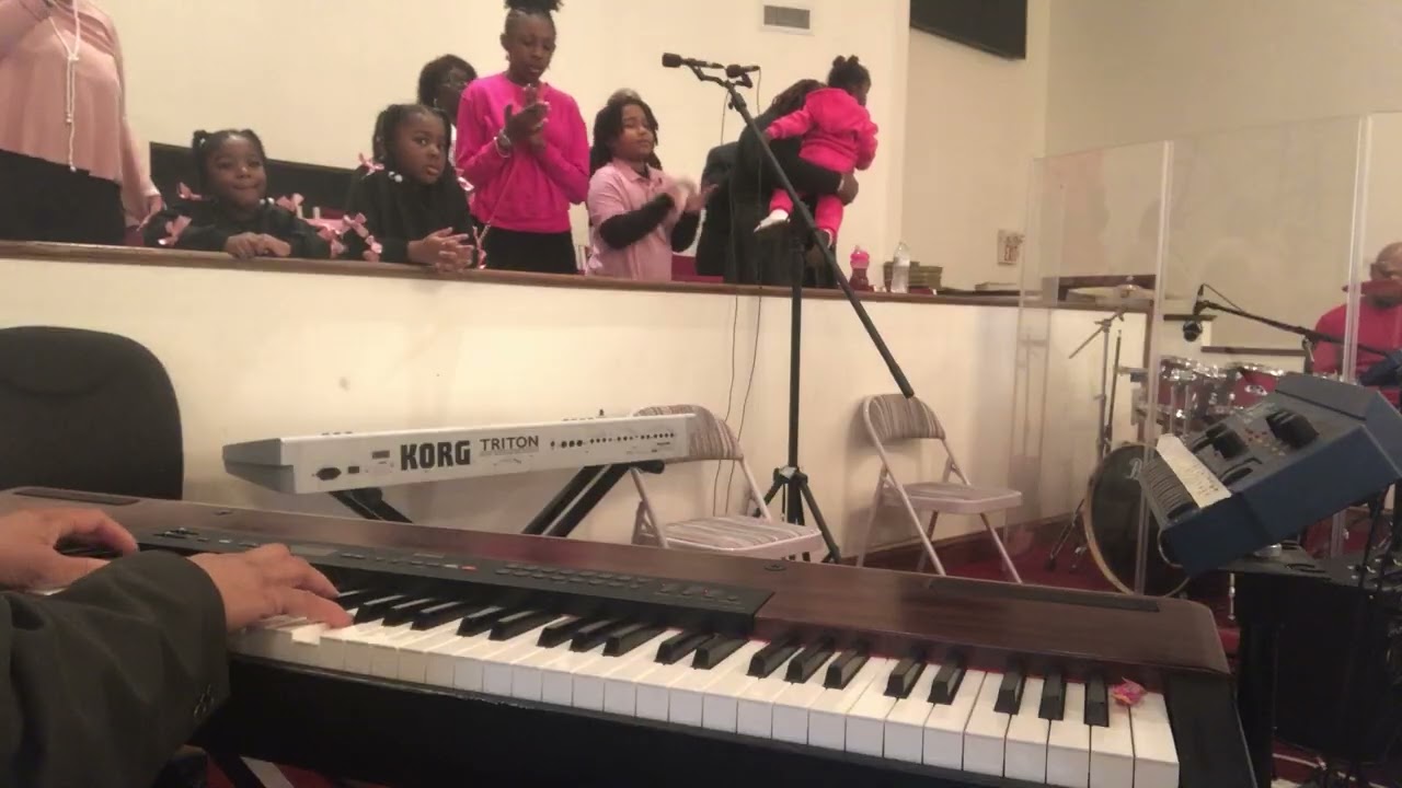 Praise and Worship: How Great Is Our God/You Made A Way #alfredonkeys 