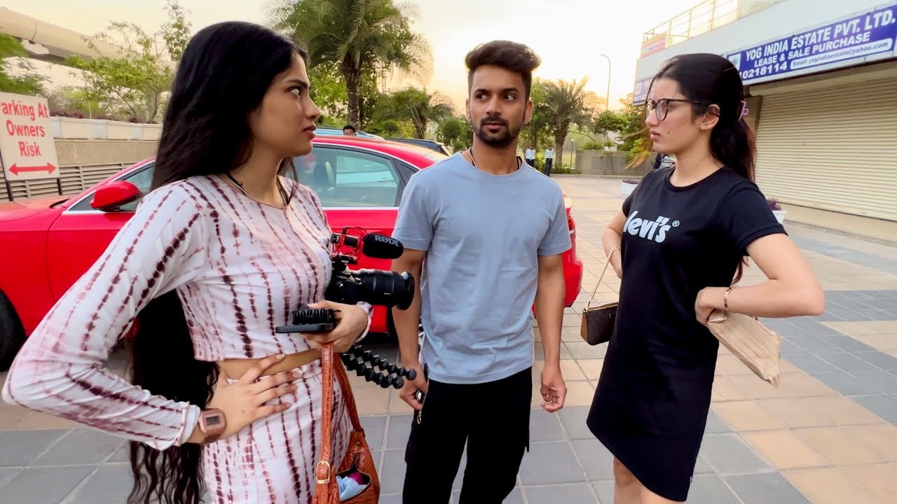 Suraj ne Audi ki Chaabi Kho di !
