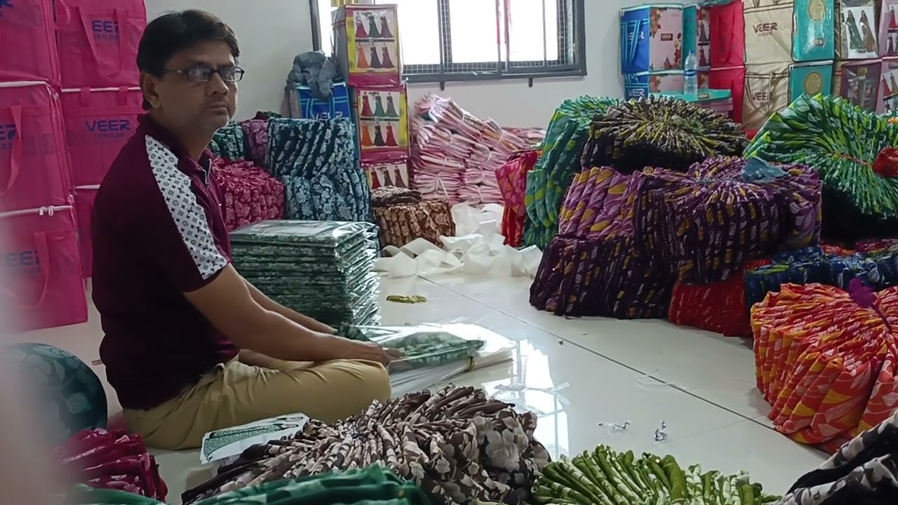 Dukhiyara Deepak Vlogs @DeepakKumarSharma -o8pm saree packing 1 ghanta