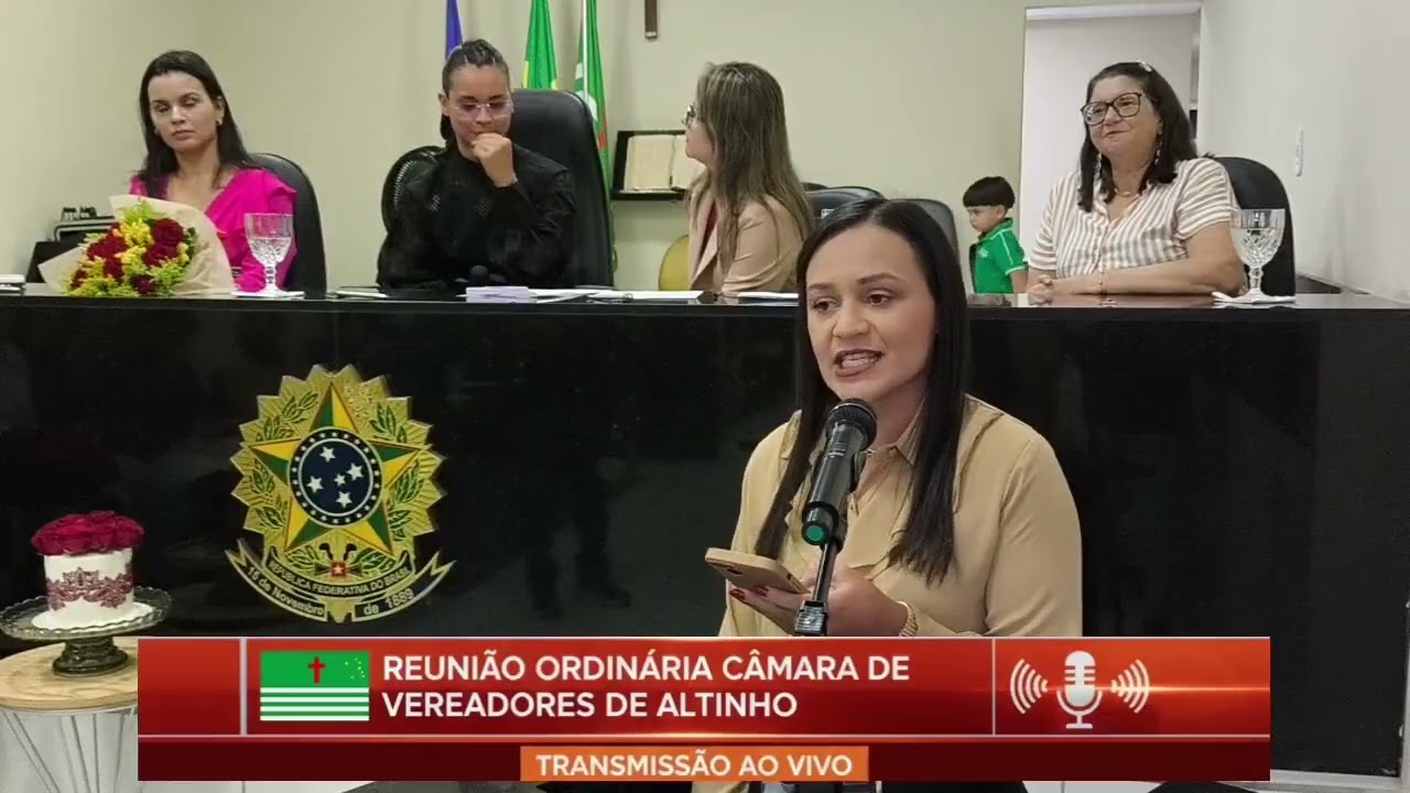 Homenagem ao dia da mulher- secretária wedja matias 