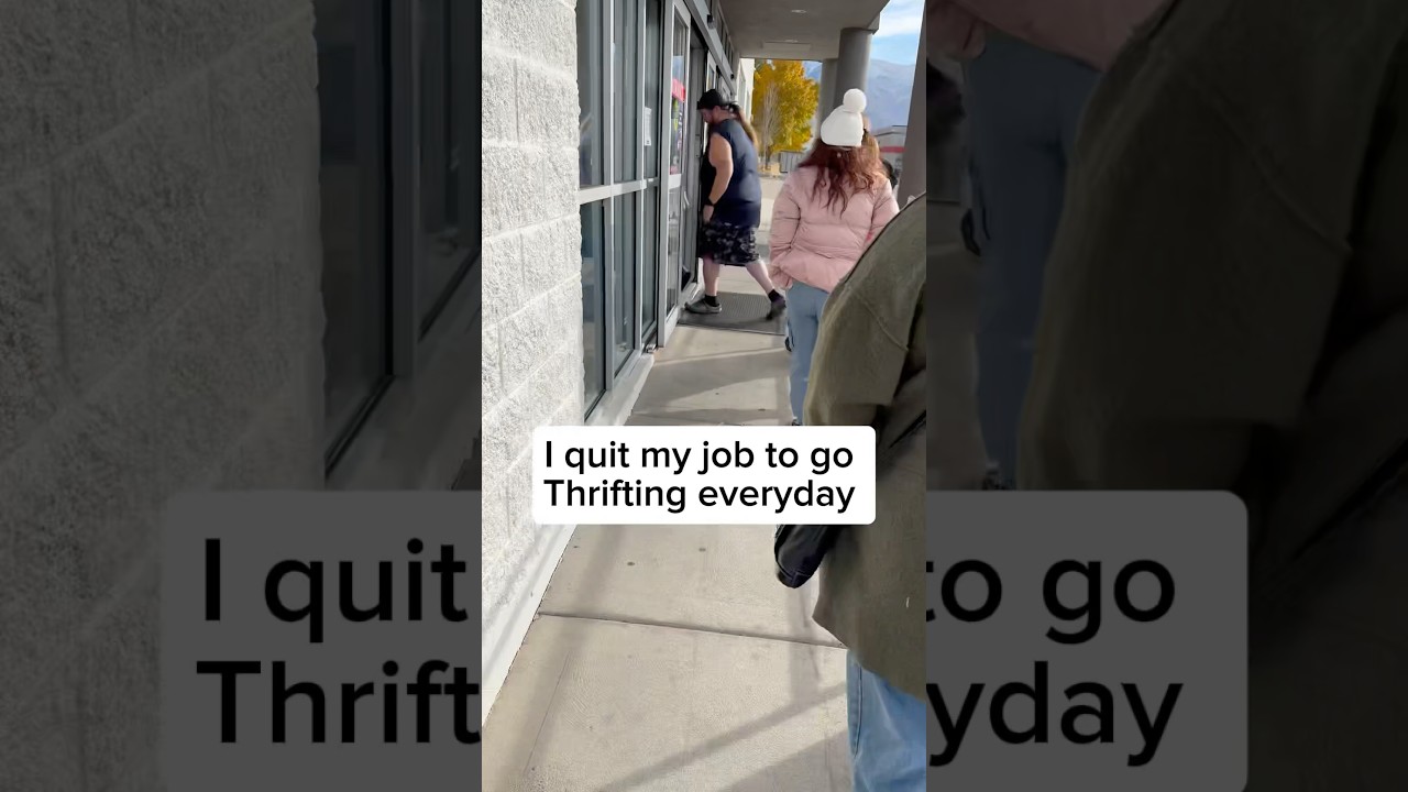 Thrifting at goodwill to resell on eBay