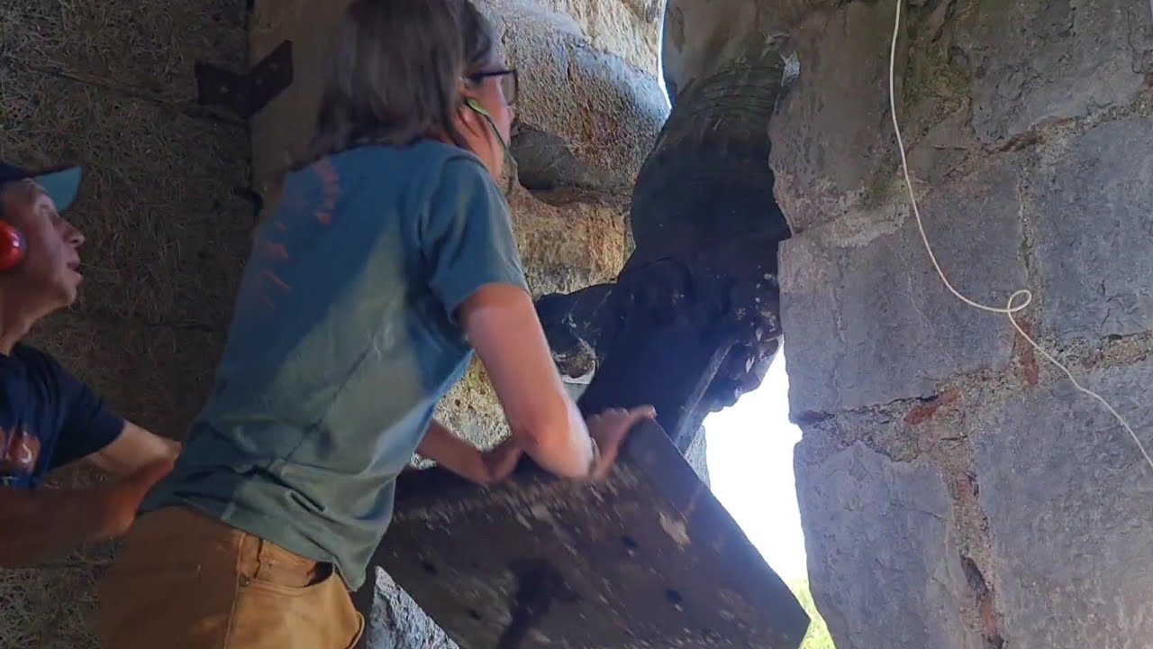 Sonnerie en volée tournante ~ Chapelle Saint Paul de Pujos d'Estadens (31)