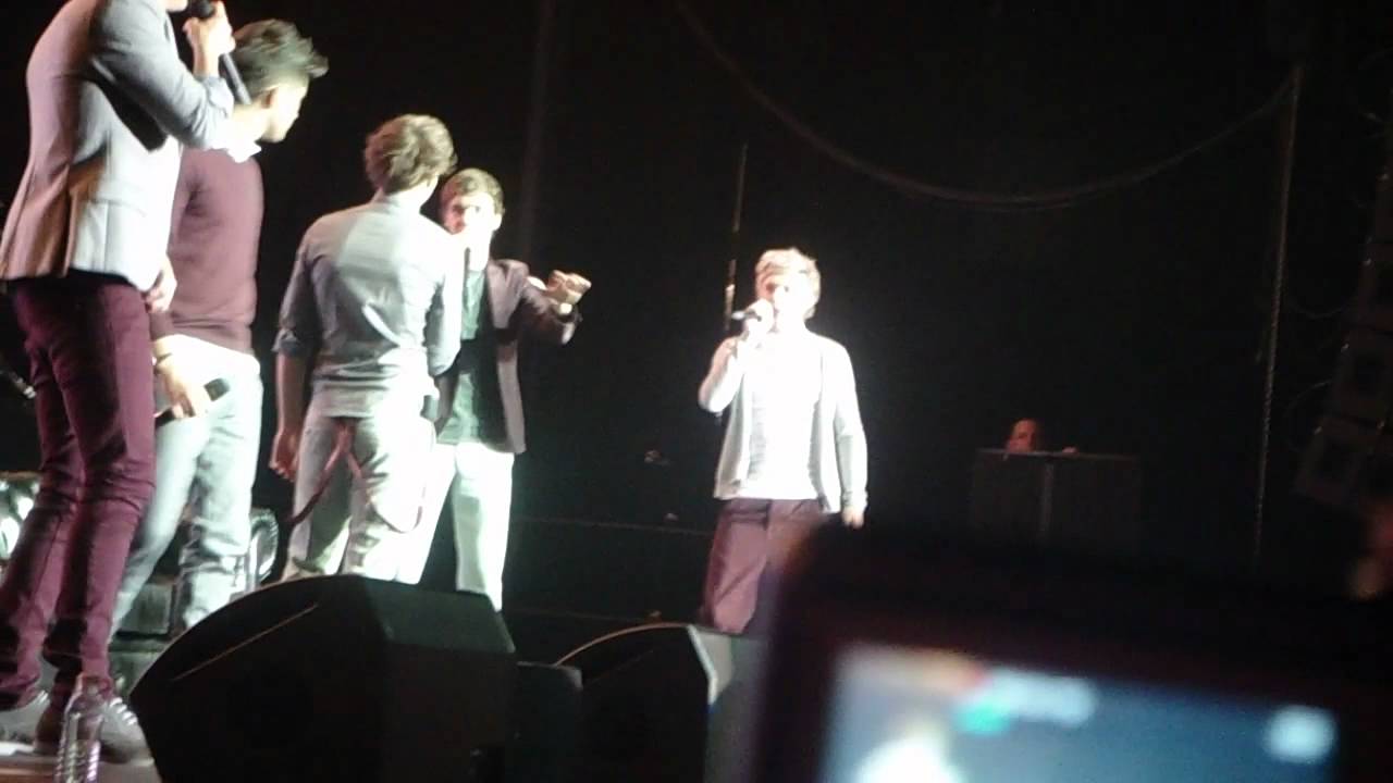 TWITTER QUESTIONS One Direction concert 13/04/12