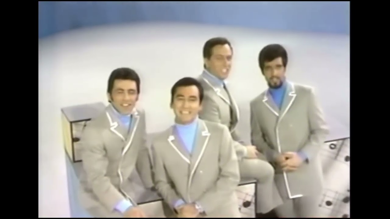 Frankie Valli & The Four Seasons Red Skeleton Show 