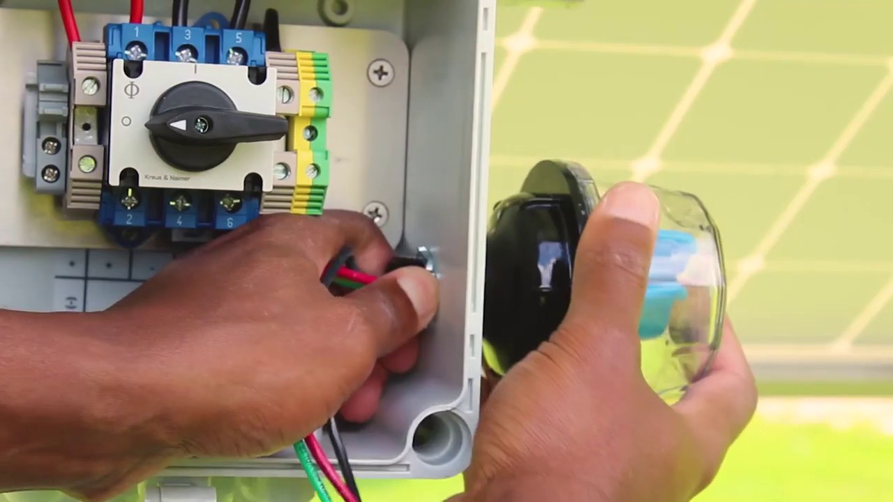 Instalación de la bomba - PV Disconnect & cableado del controlador | LORENTZ