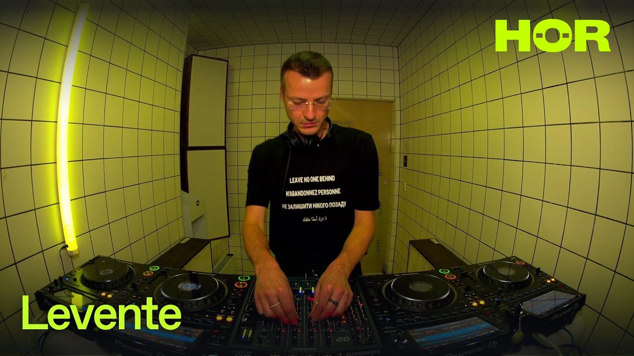 Levente | H&Ouml;R - December 4 / 2025
