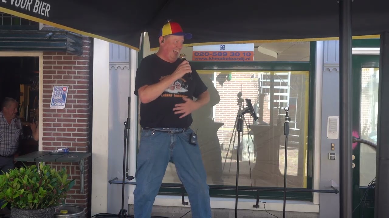 MEGAHIT MUZIEK PARADE AFLEVERING 1