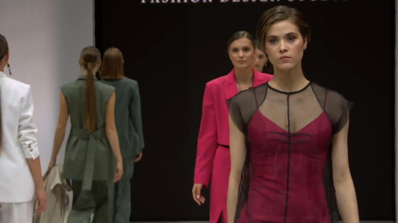 BALUNOVA FASHION DESIGN STUDIO | BFW | SS2022 