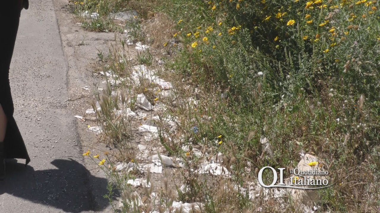 Bari, discarica in strada Glomerelli