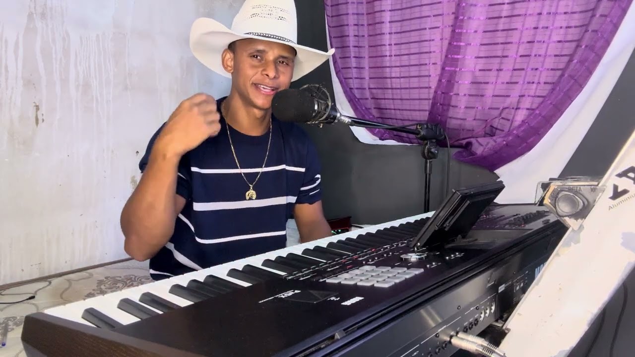 Resenha Rodrigo Silva no fundo de casa#somodao #forroatualizado #nordeste #livedesaojoao 