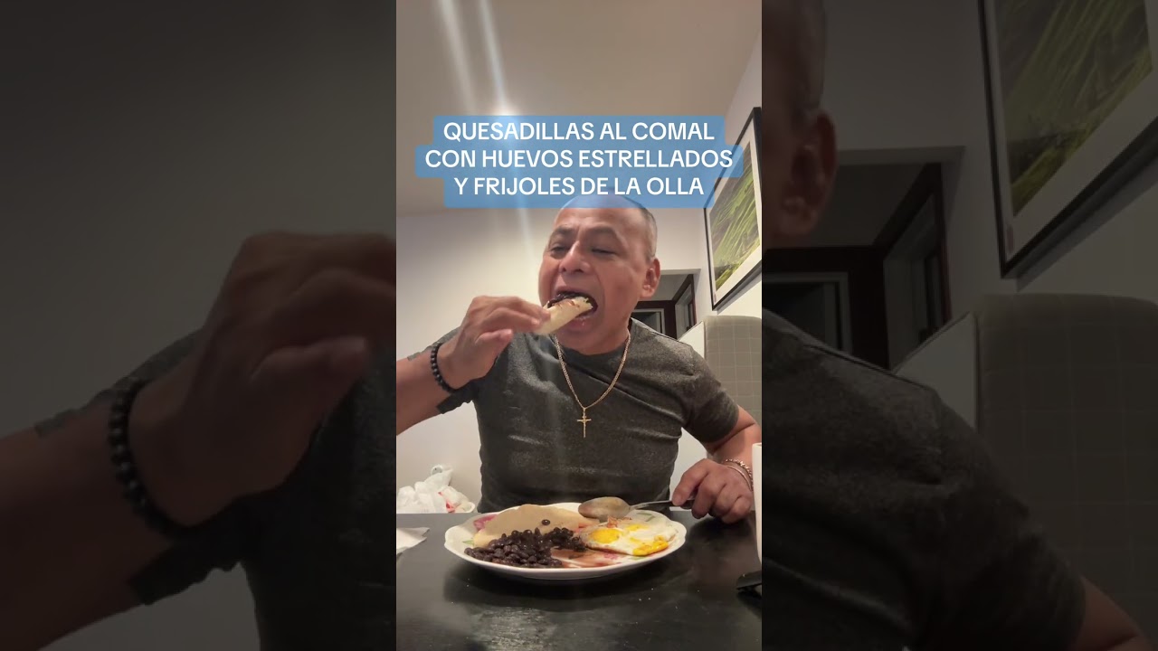 💫QUESADILLAS AL COMALCON HUEVOS ESTRELLADOS Y FRIJOLES DE LA OLLA