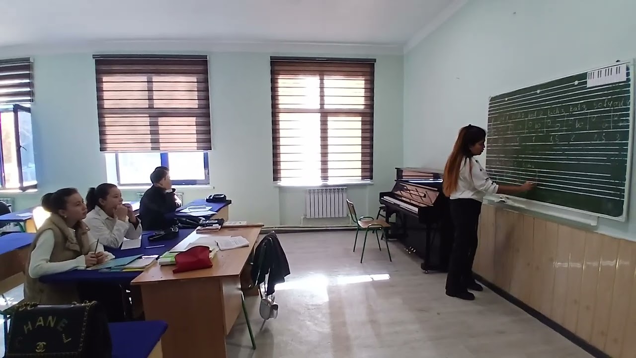 Baqirib dars o'tadiganlar bormi😁😁😁 qalban birgamiz