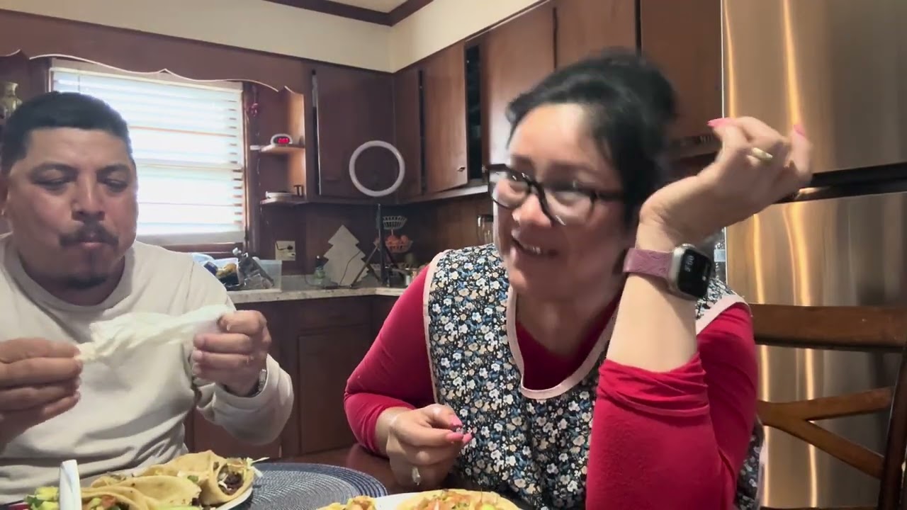 QUE CREEN 🫣NO NO NO.  ME ISE. UNA ENSALADA DE FRUTAS  Y MAS COSITAS ACONPAÑAME 