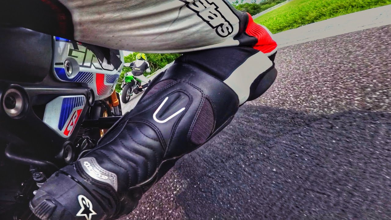 Honda Grom on go kart track msx125