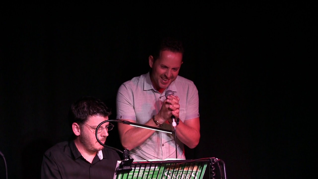 Lee sings - Love Changes Everything