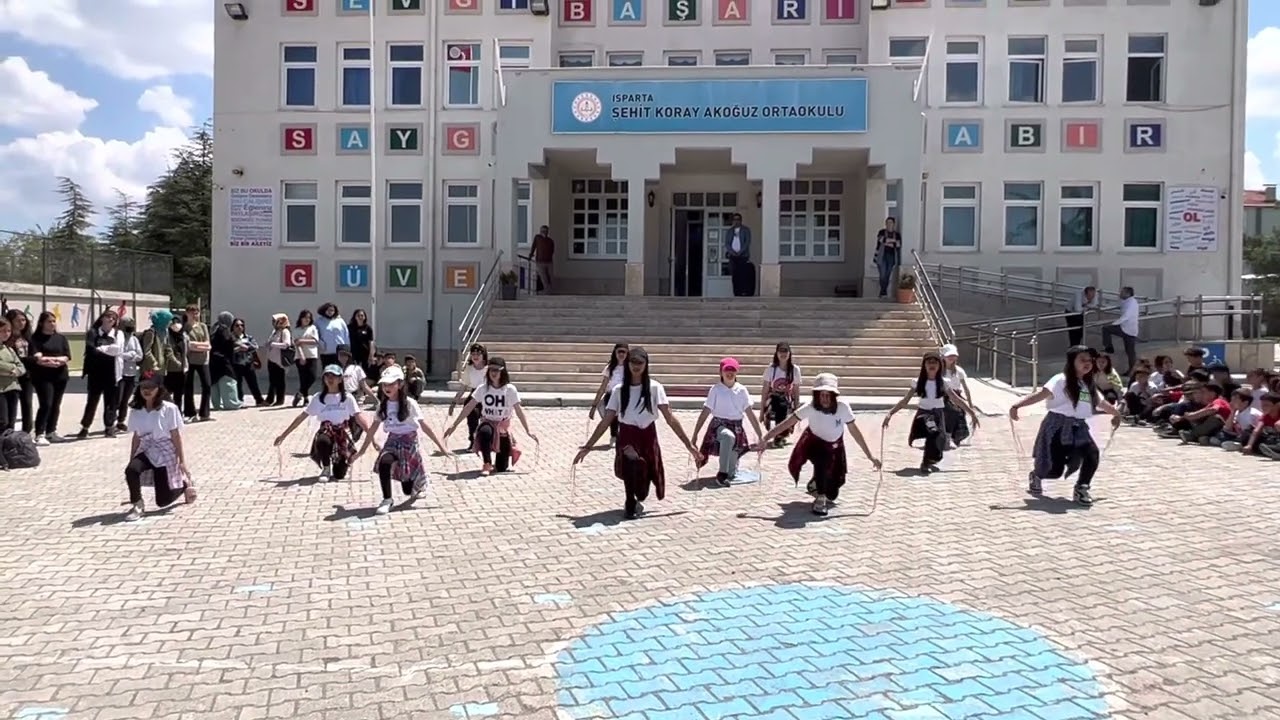 Genç Türk Marşı 19 Mayıs Gösterisi