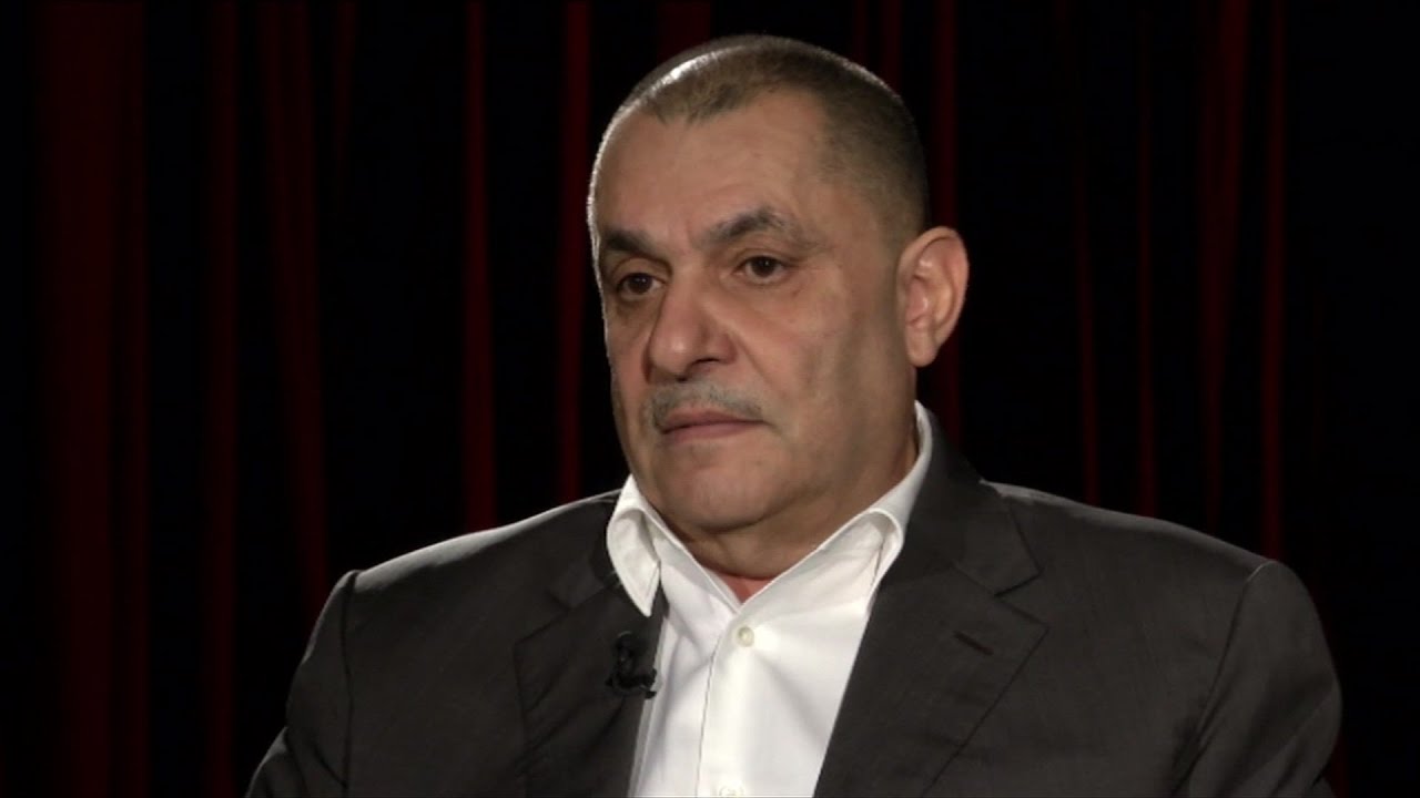 السياسي والصحفي الكويتي  محمد جاسم الصقر في المشهد
