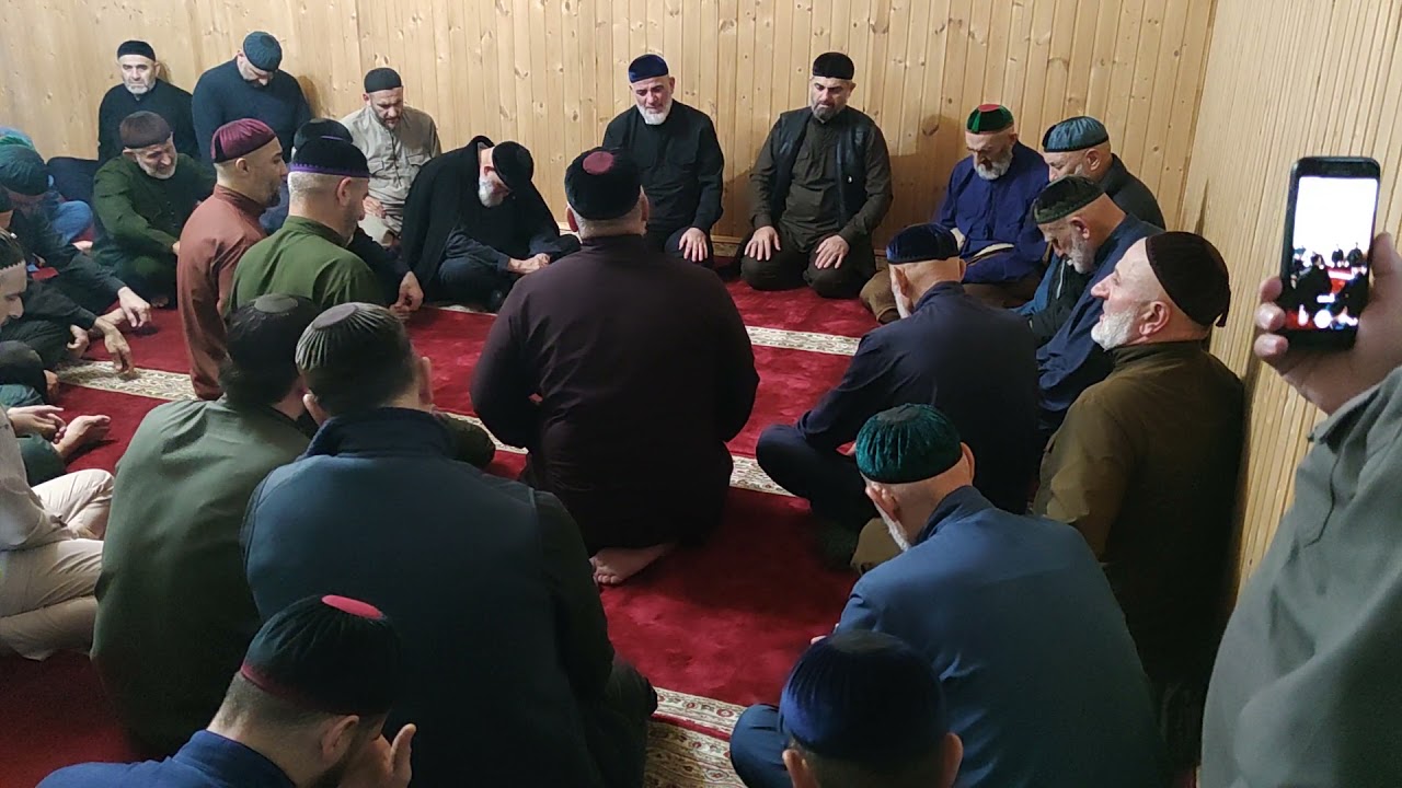 Зикр в Гудермесе 10.10.2021 (1абдул-Къедир волчахь)