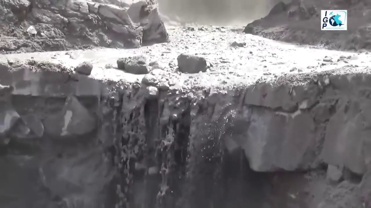 LAHARS compilation   deadly volcanic phenomenon