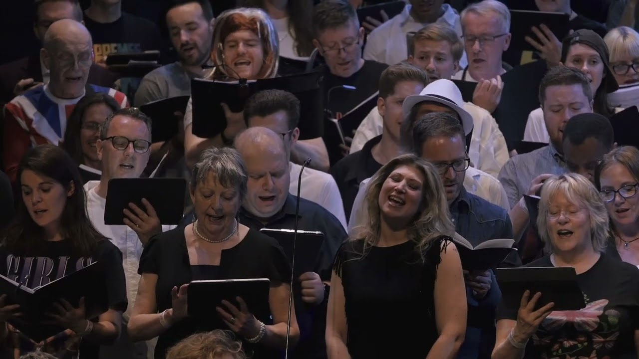 London City Voices perform 