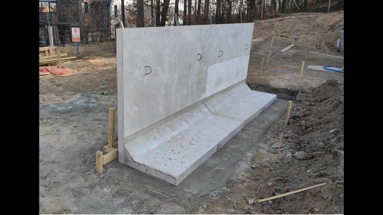 Jak zrobić mur oporowy z prefabrykatu ELki, cement i piasek jako podsypka.