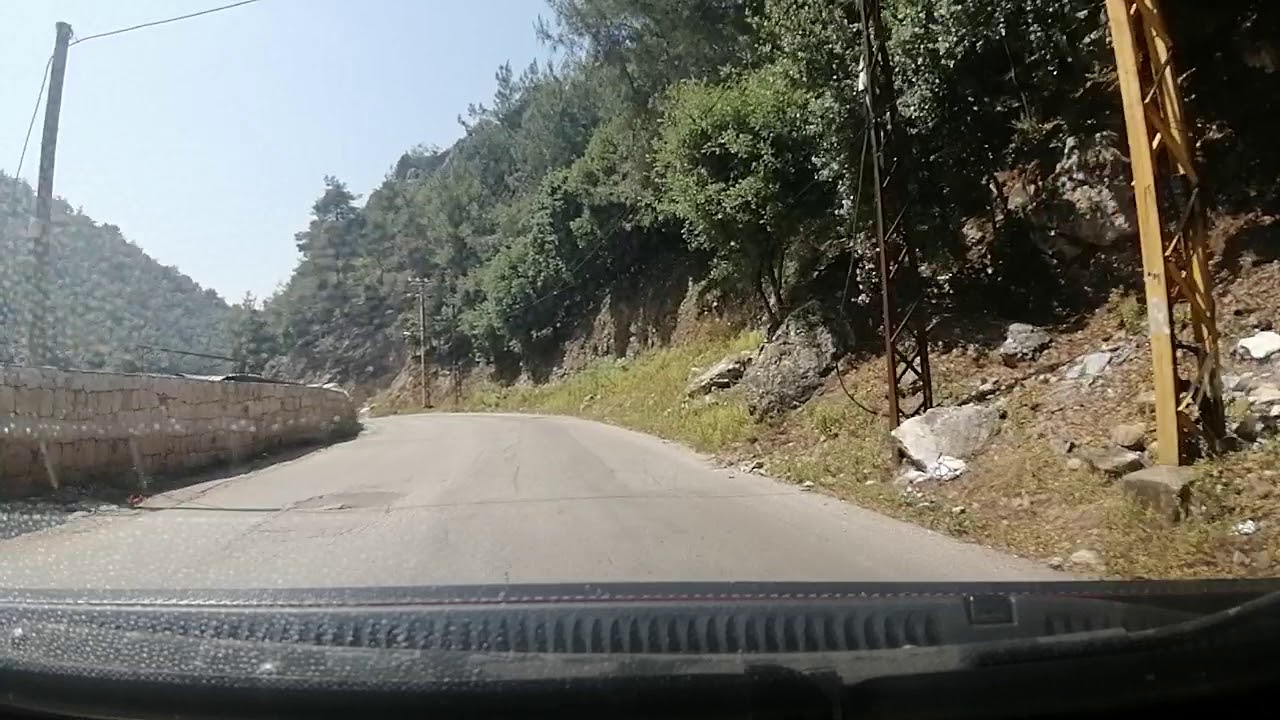 رحله الى زكريت نهر الكلب  كسروان  على انغام ورده الجزائريه  يلي كان على طيفك على بالي