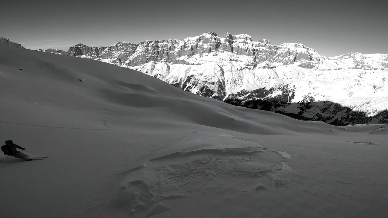 Powder freetouring at the end of the world