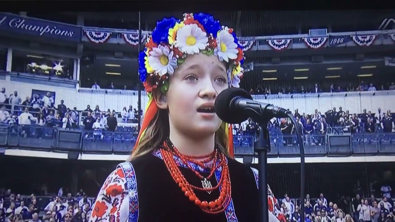 Ukrainian Anthem at Yankee Stadium (New York, USA)