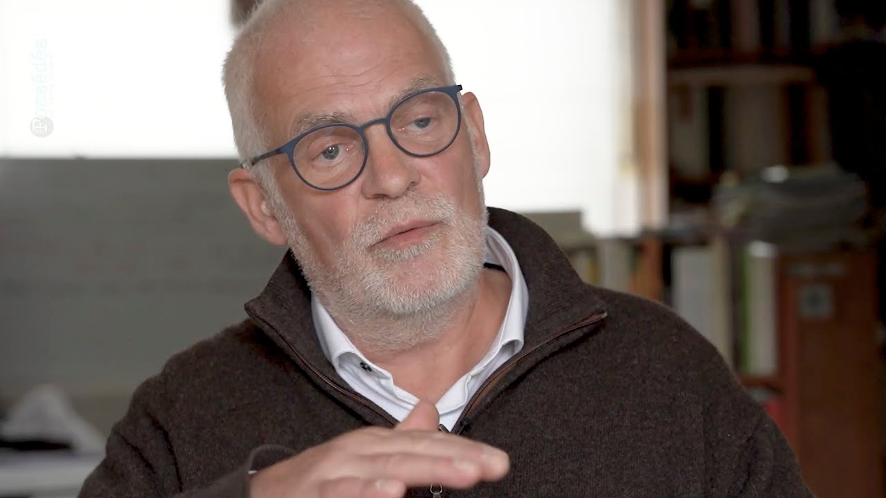 Nicolas Cauwe. Livre 5: Comment réécrire l’histoire longue de l’Île de Pâques ?