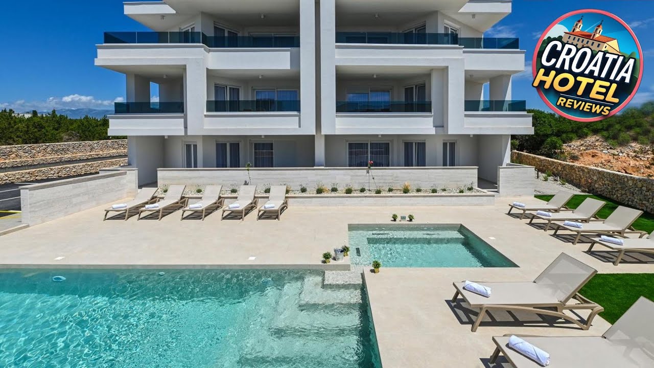 Pool apartments Lux | Novalja, Croatia | Hotel Review 🛏️