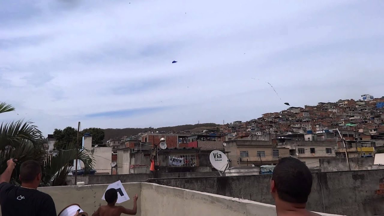 Pipasrio - Festival de pipa na Penha parte 1
