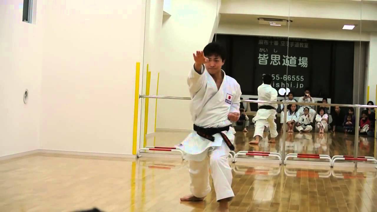 『Unsu』 2012 World Senior Karate Championships Team kata Champion Takumi Sugino