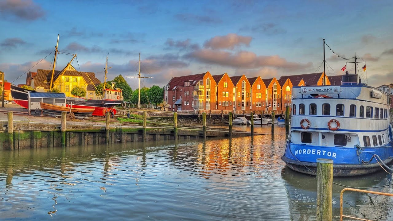 Walking in Husum- A Beautiful Small Town of Germany - 4K UHD