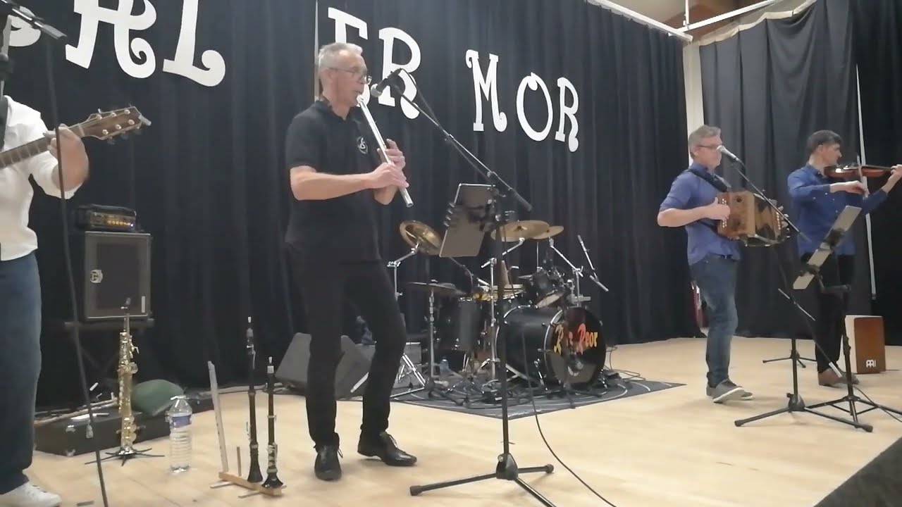 Tam Glaz joue ses Valses écossaises