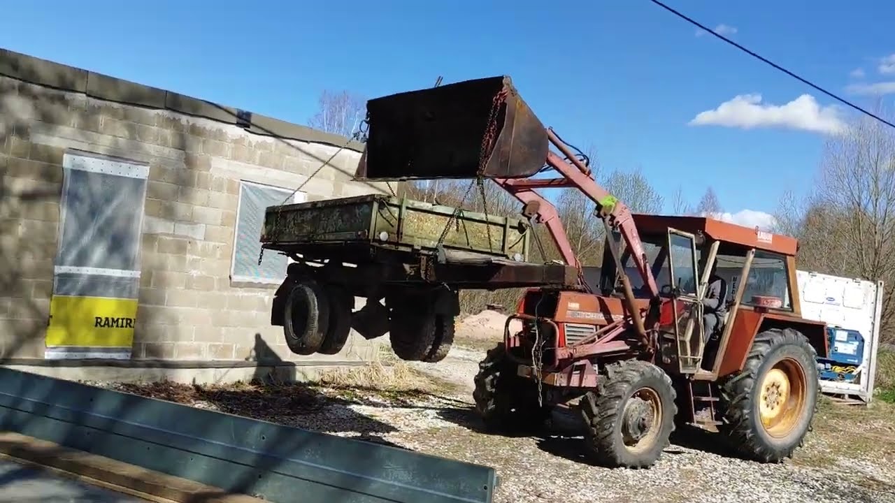 Multicar trailer move