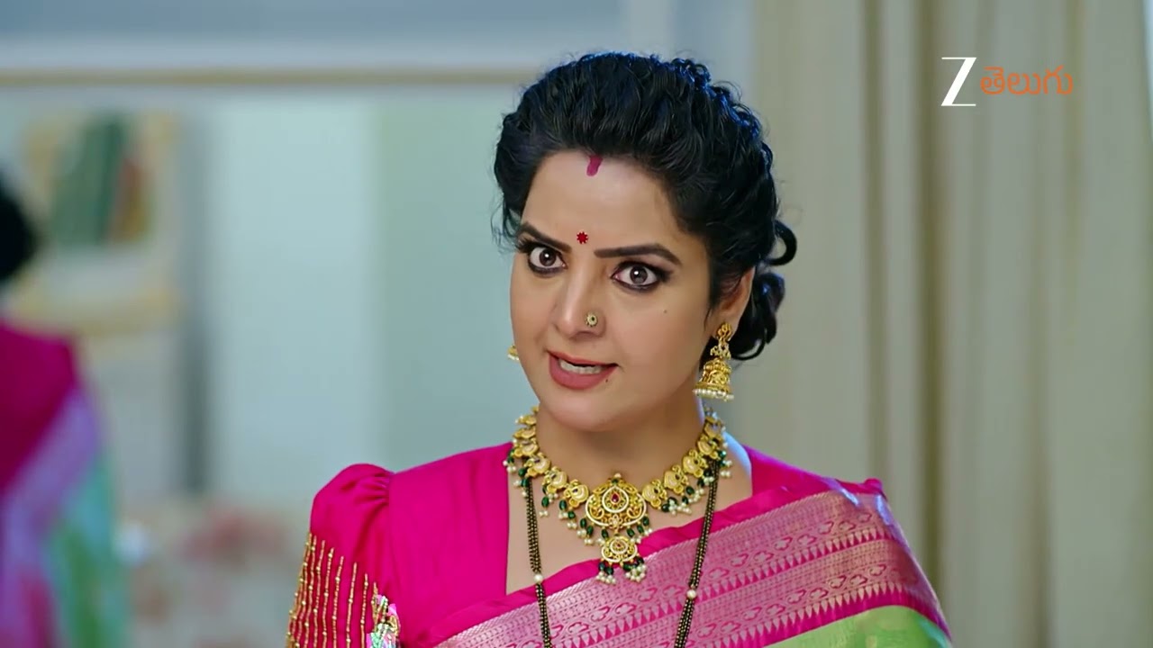 UMMADI KUTUMBAM | Ep - 215 | Best Scene | Jul 12 2025 | Zee Telugu