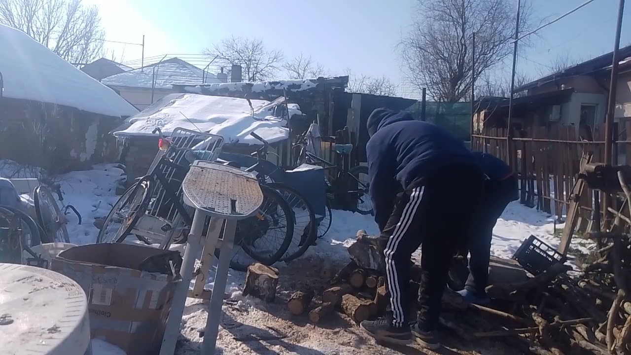 Am tăiat cu fermaxul lemne