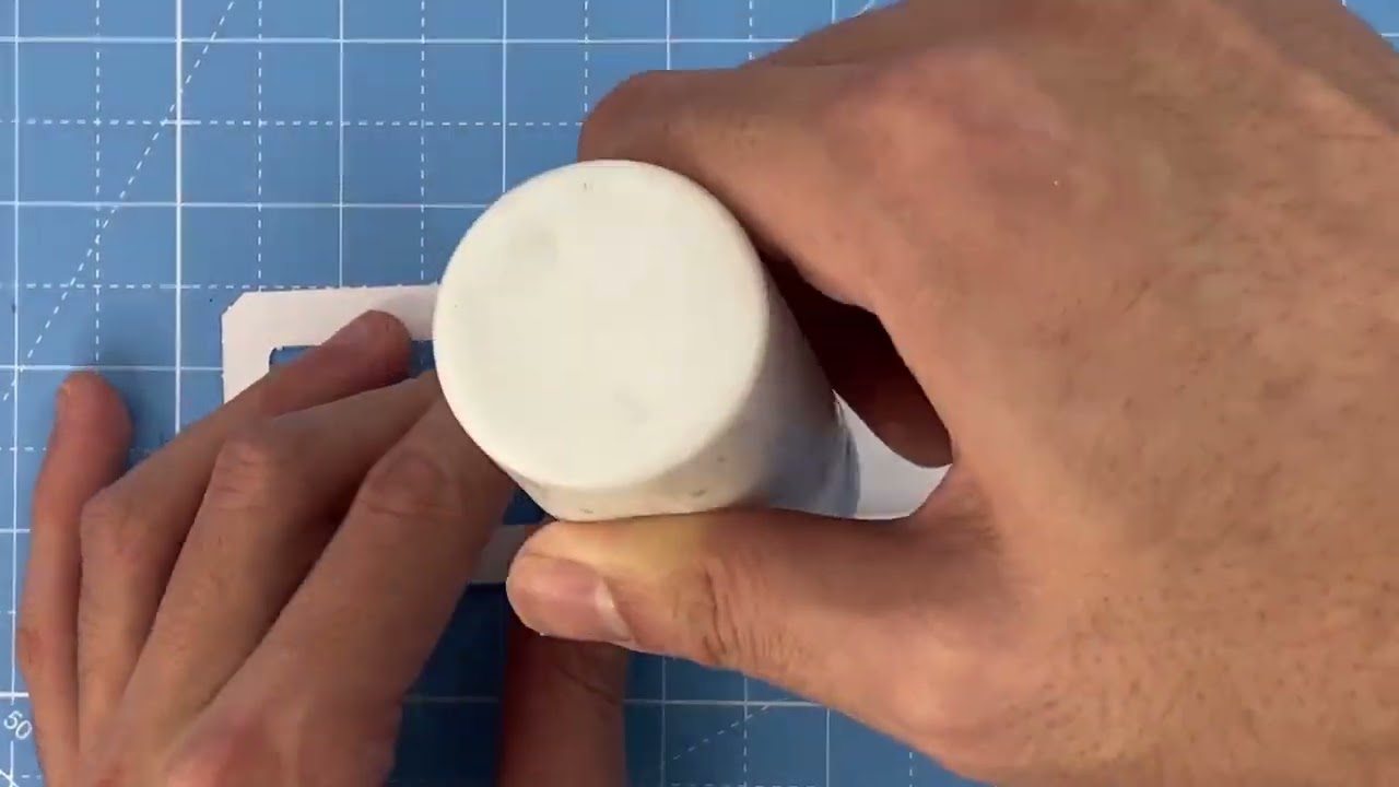 Amazing Pokémon Paper Crafts: Pokédex