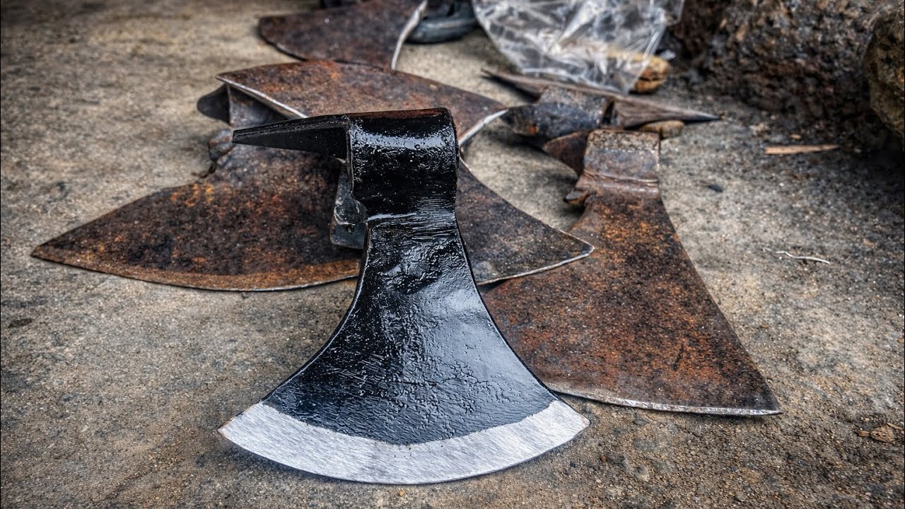 Forging a Kulhari: The Art of Indian Iron Craftsmanship