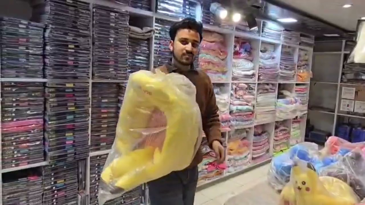 Fayaz Furnishing, Bus Stand Kishtwar offered massive Ramadan sale offer on branded items. Watch 